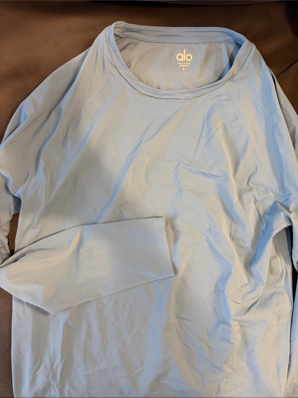ALO Yoga Men’s Long Sleeve IDOL tee Size Small